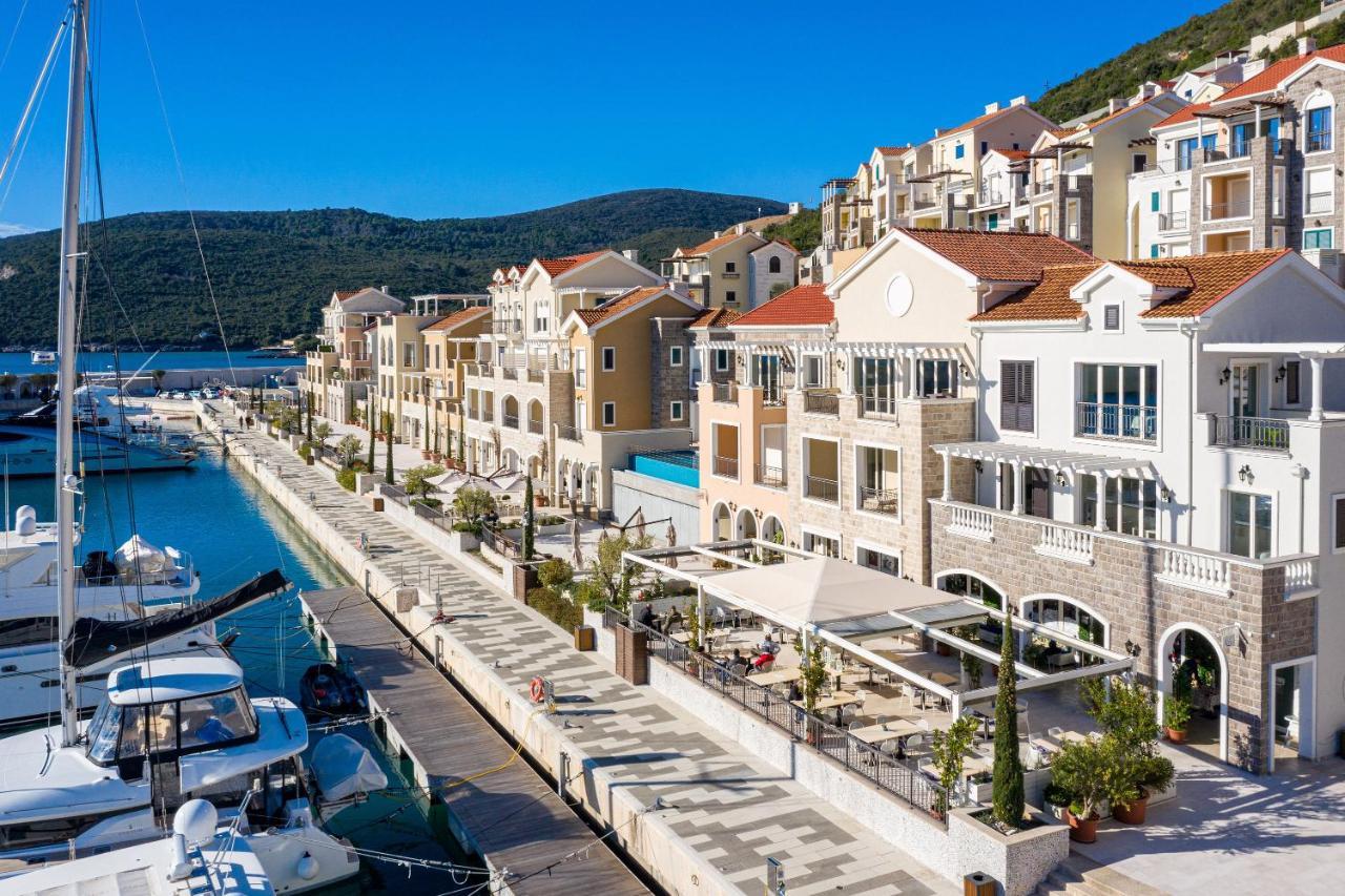 Lustica Bay Lägenhet Tivat Exteriör bild