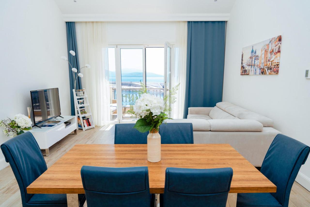 Lustica Bay Lägenhet Tivat Exteriör bild