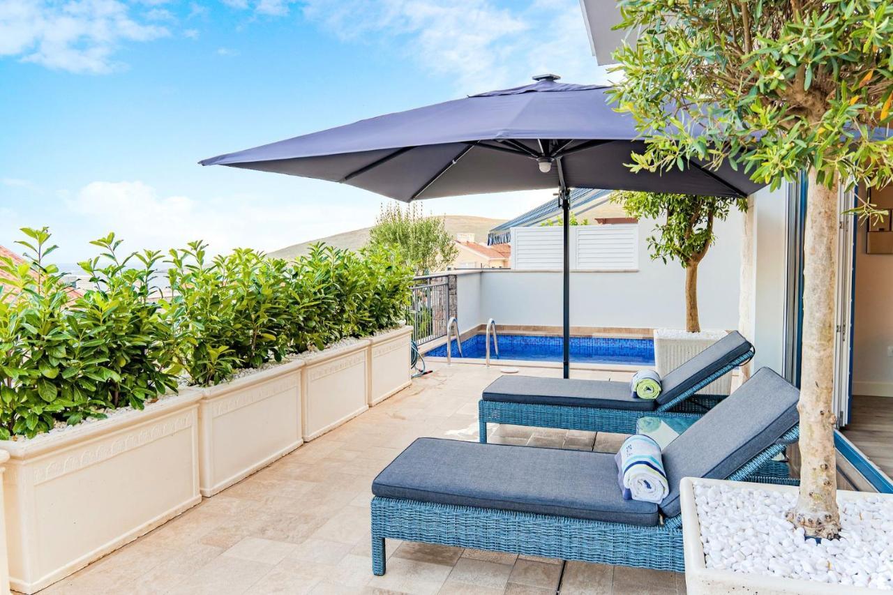 Lustica Bay Lägenhet Tivat Exteriör bild