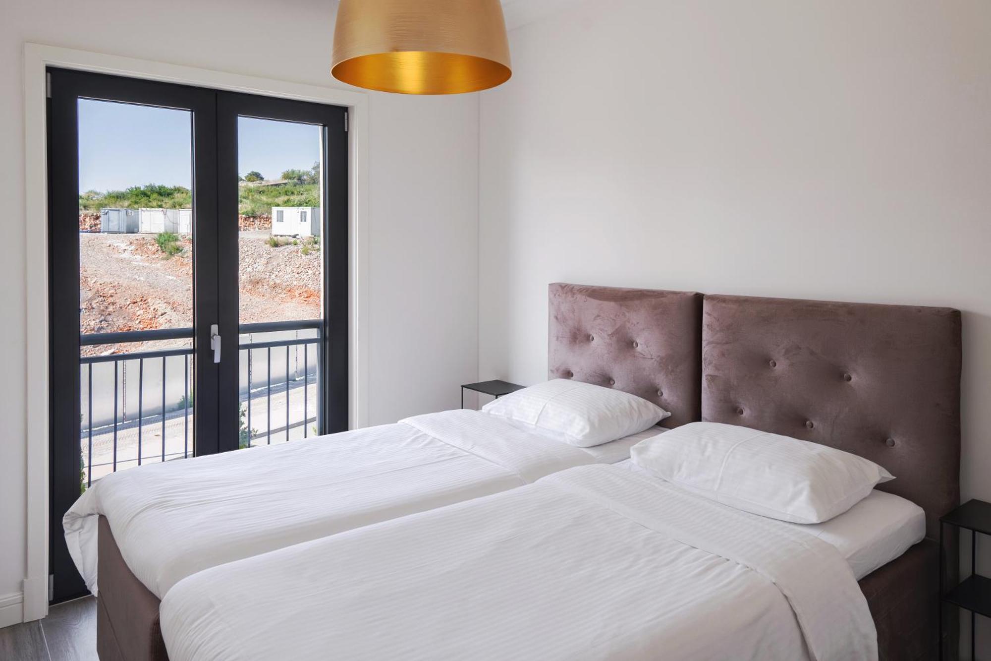 Lustica Bay Lägenhet Tivat Exteriör bild