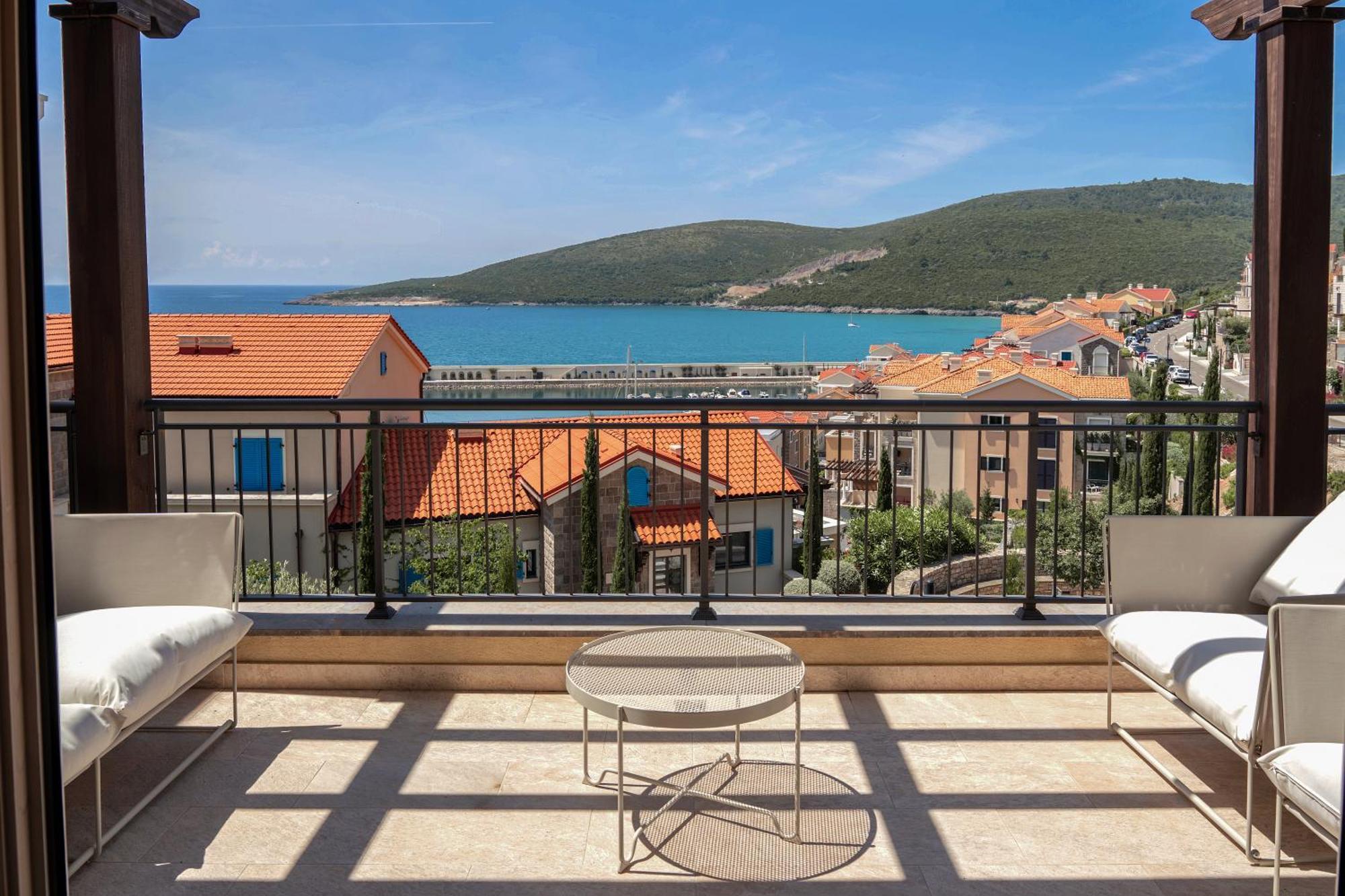 Lustica Bay Lägenhet Tivat Exteriör bild